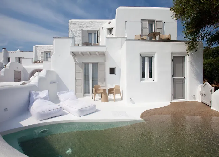 מלון Golden Sun סטלידה