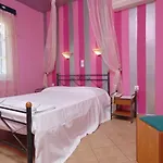 Golden Sun Hotel