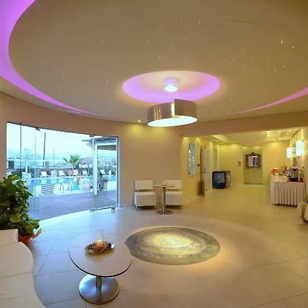 Hotell Golden Sun 3*