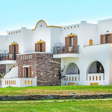 Golden Sun Stelida (Naxos)